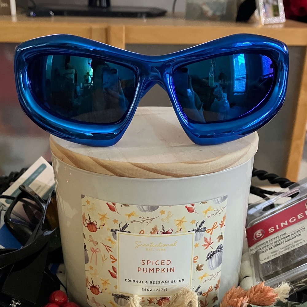 Blue Reflective Sunglasses